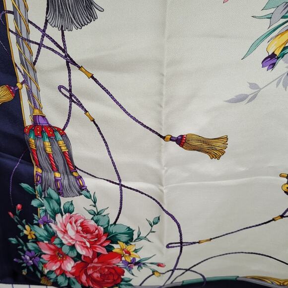 Nordstrom Luxe Floral Silk Tassel Scarf Bold Statement Vintage Couture Print - Picture 8 of 11